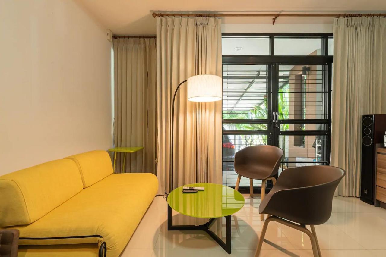 Loft Style Townhouse Near Old City Chiang Mai Eksteriør bilde