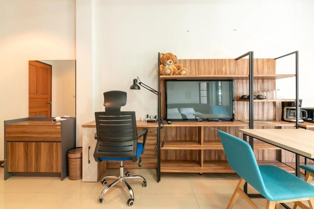 Loft Style Townhouse Near Old City Chiang Mai Eksteriør bilde